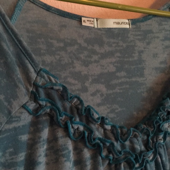 Teal tee - Picture 2 of 2